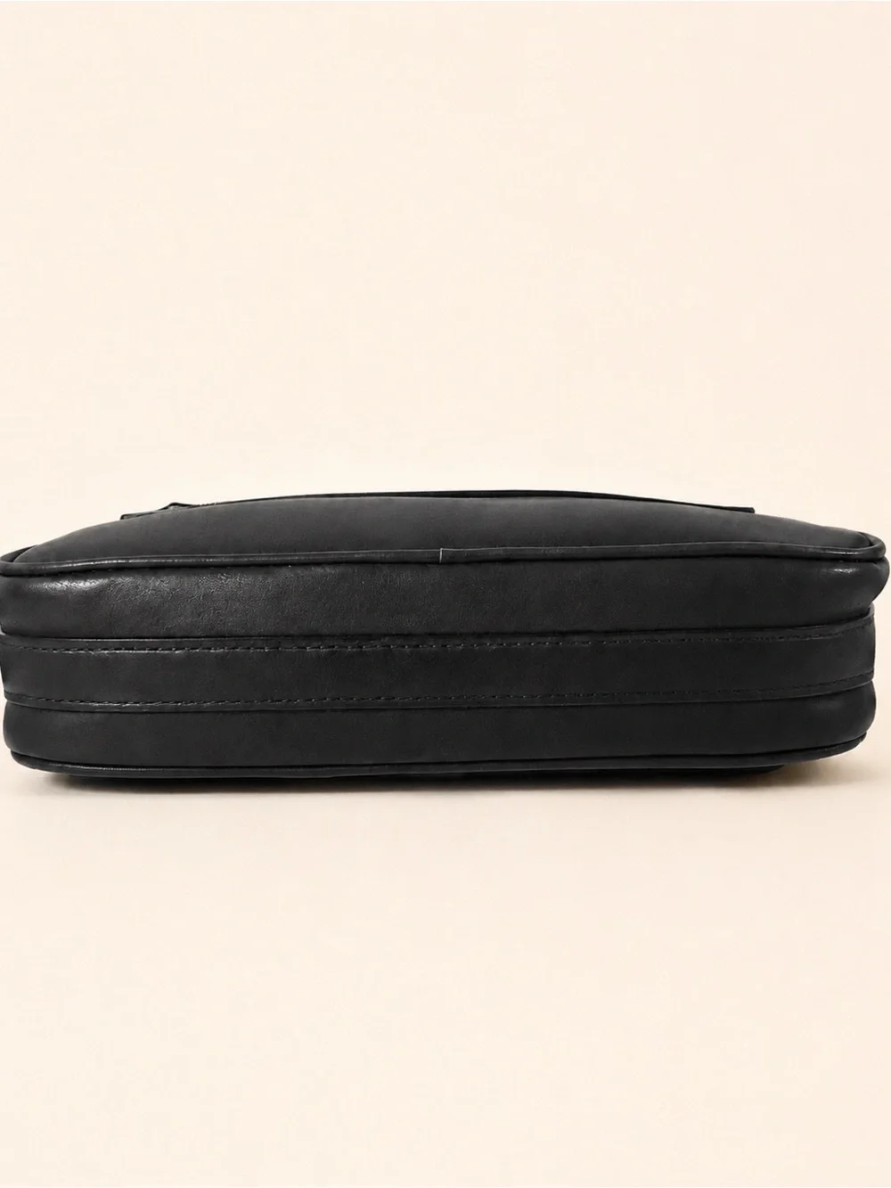 Coach Legacy West 9589 Black Leather Camera Crossbody Bag Vintage Y2K